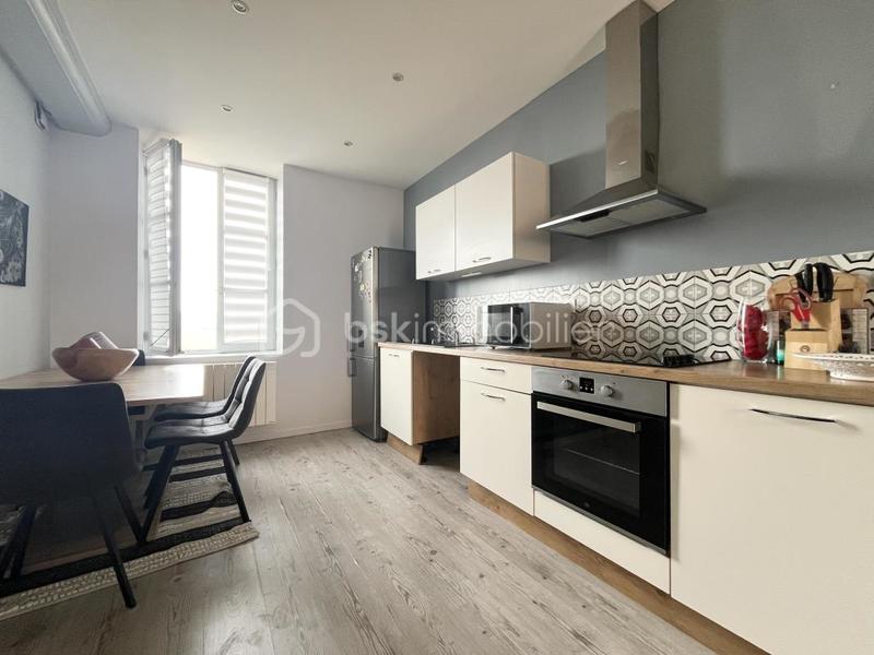 Appartement - 48 m² - 2 pièces