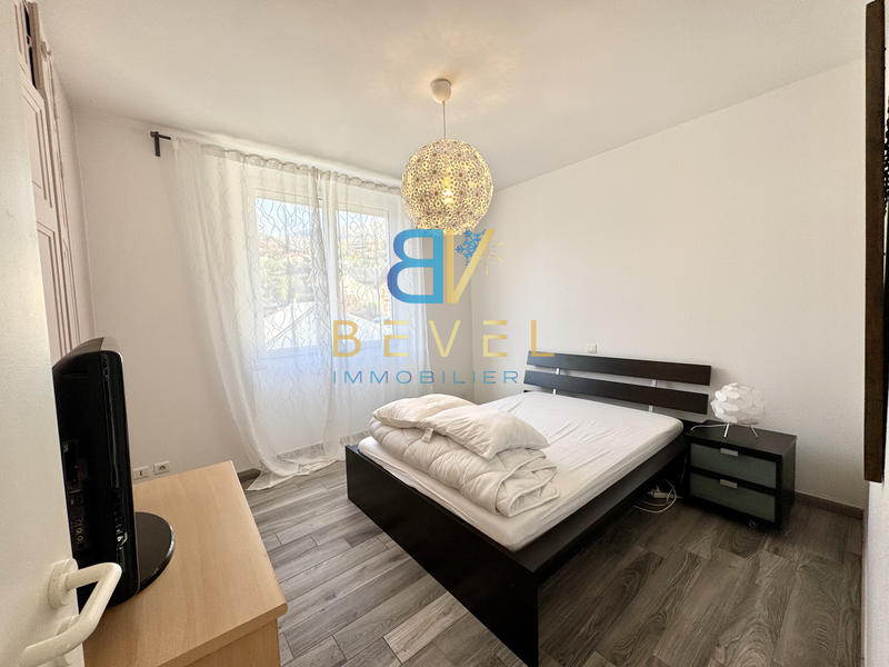 Villa - 238 m² - 8 pièces