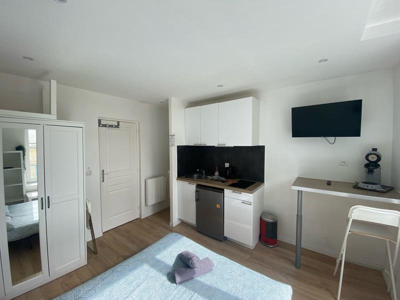 Maison ancienne - 210 m² - 12 pièces