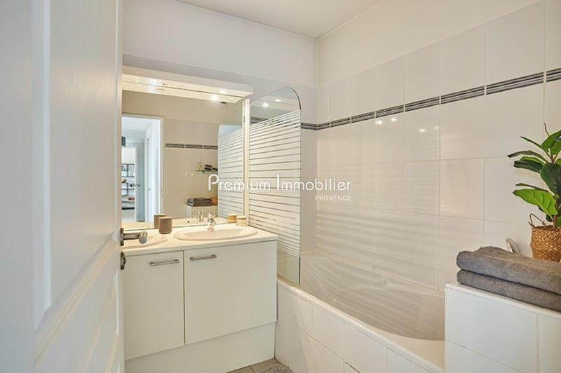 Appartement - 91 m² - 3 pièces