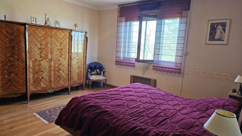 Maison - 400 m² - 13 pièces