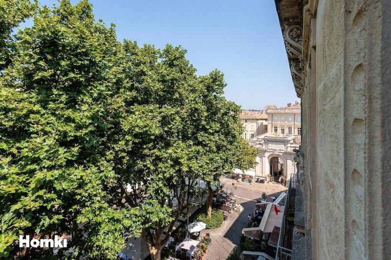 Appartement - 184 m² - 6 pièces