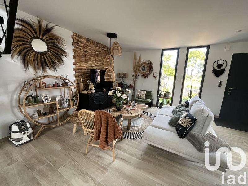 Maison - 122 m² - 5 pièces