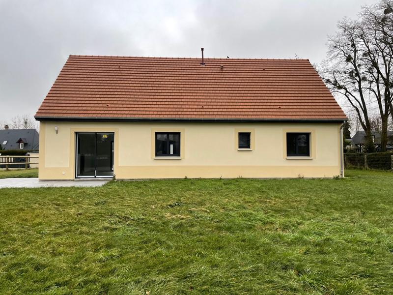 Maison - 93 m² - 4 pièces