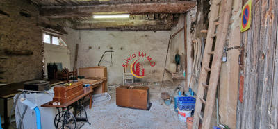 Parking / Garage - 70 m²