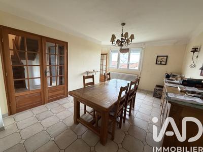 Maison - 125 m² - 5 pièces