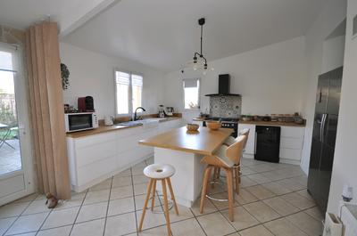 Maison - 137 m² - 6 pièces