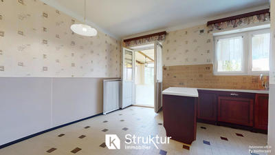 Maison - 160 m² - 7 pièces