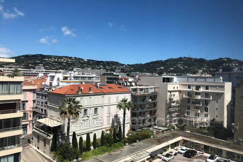 Appartement - 112 m² - 4 pièces