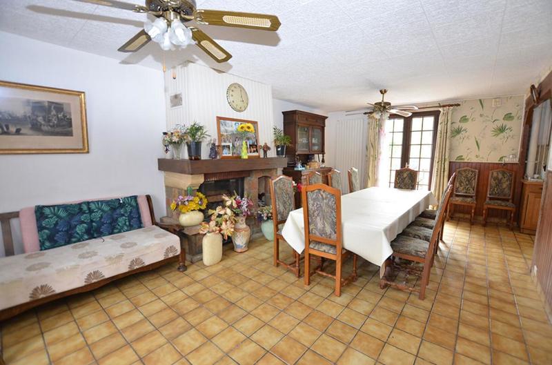 Maison - 110 m² - 6 pièces