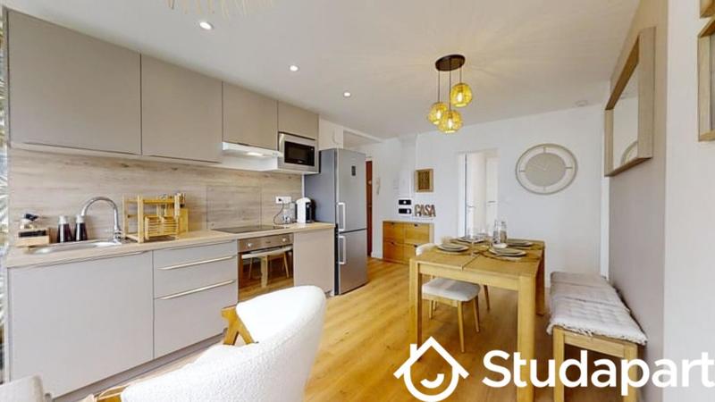 Chambre - 9 m² - 1 pièce