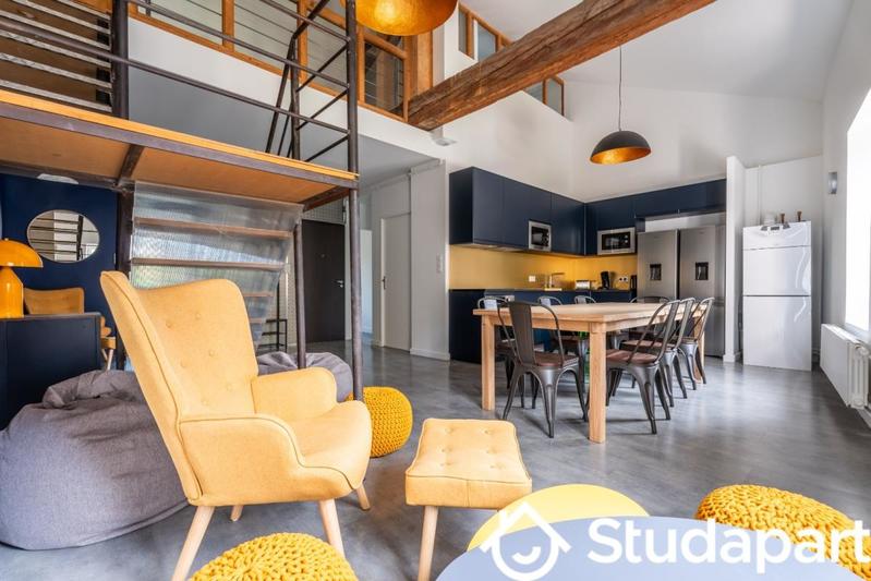 Chambre - 10 m² - 1 pièce