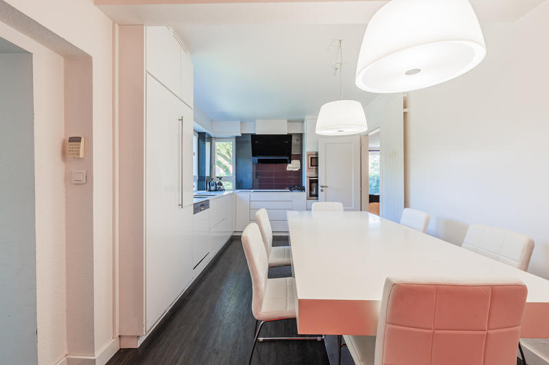 Maison - 209 m² - 6 pièces