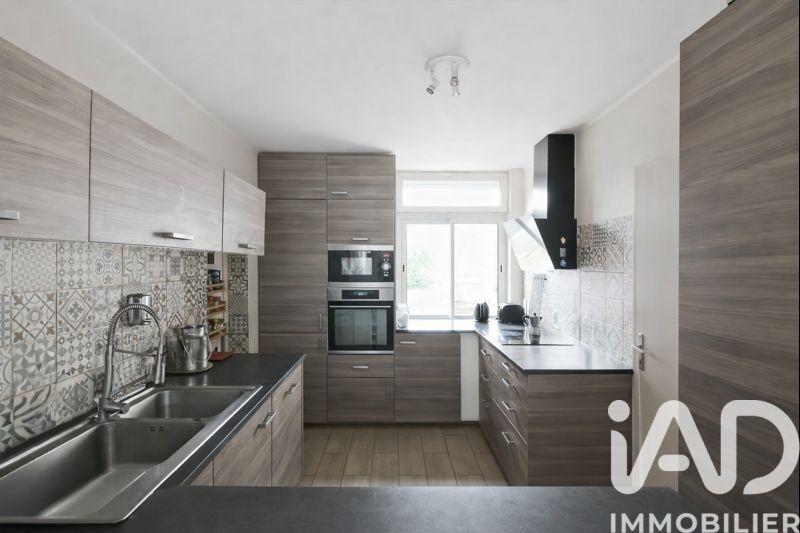 Maison - 103 m² - 5 pièces