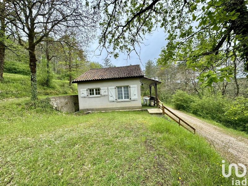 Local commercial - 884 m²