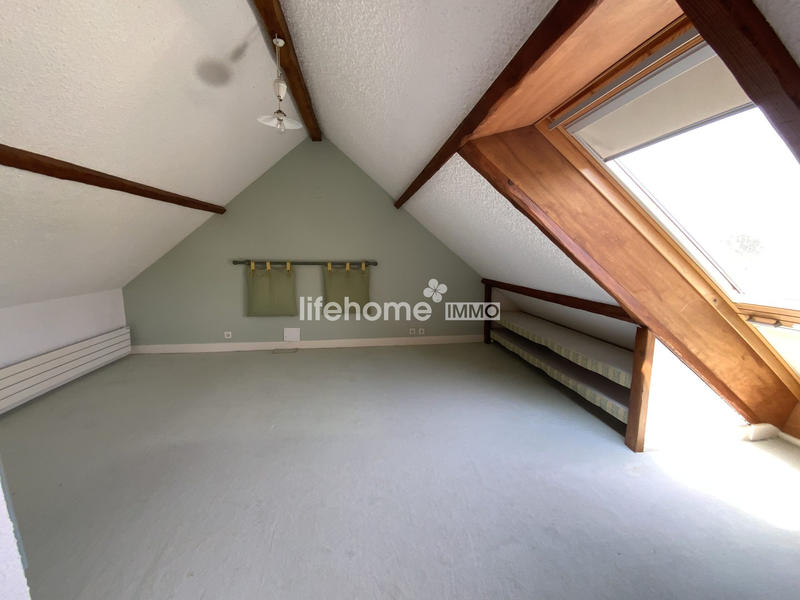 Maison traditionnelle - 145 m² - 6 pièces