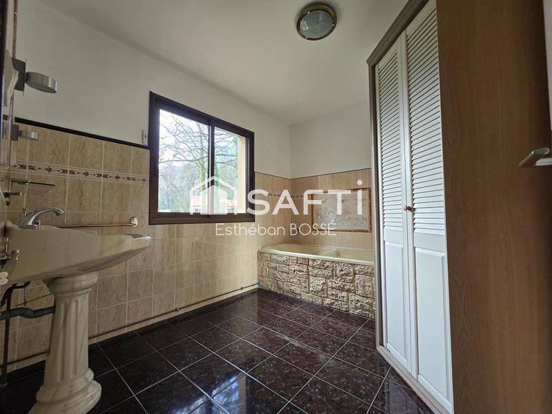 Maison - 162 m² - 7 pièces