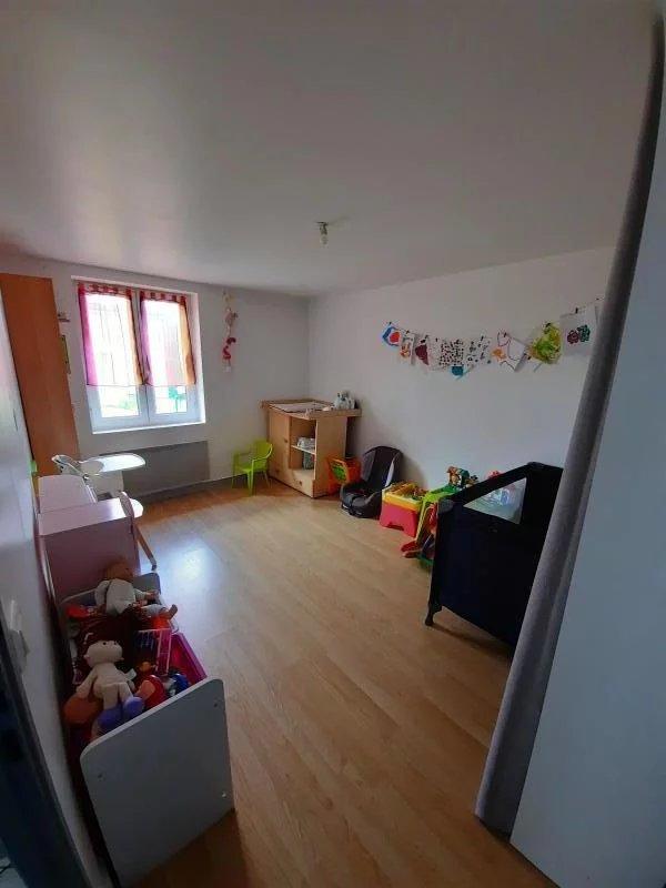 Maison - 85 m² - 5 pièces