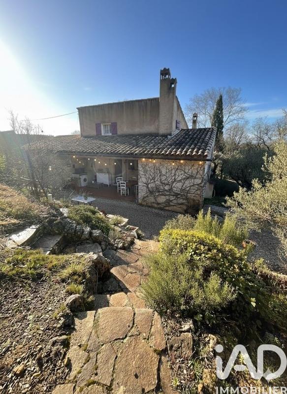 Maison - 107 m² - 4 pièces