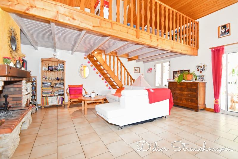 Maison - 200 m² - 7 pièces