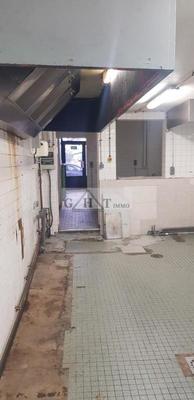 Local commercial - 207 m²