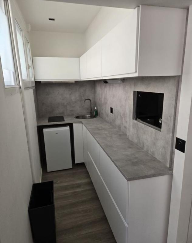 Studio - 27 m² - 1 pièce