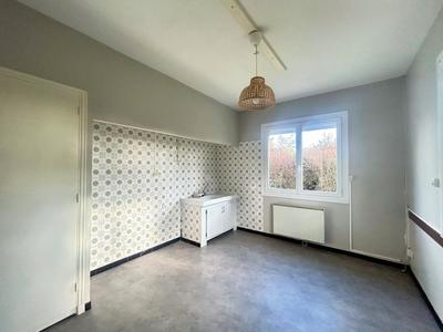 Maison - 88 m² - 4 pièces