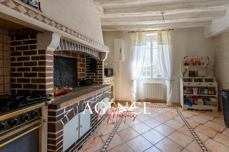 Maison - 189 m² - 5 pièces