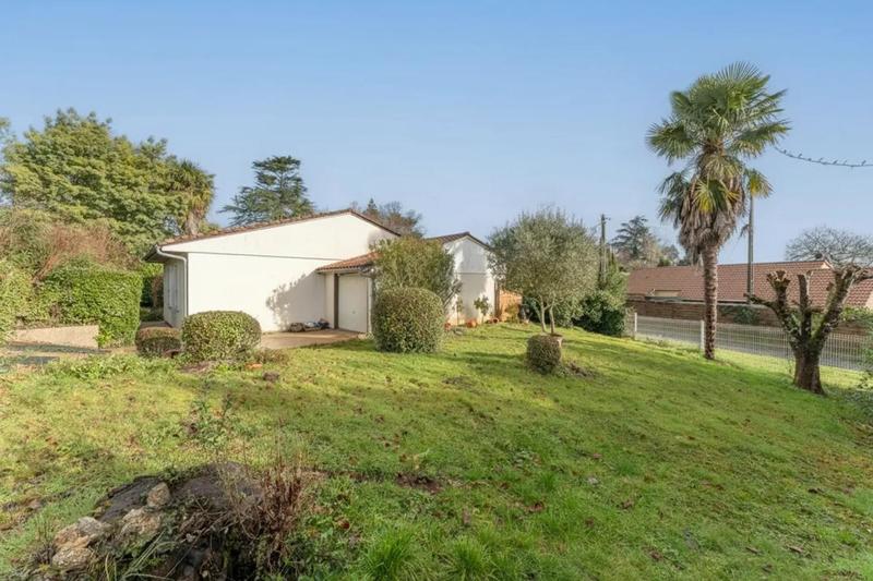 Maison - 86 m² - 4 pièces