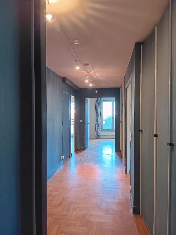 Appartement - 95 m² - 3 pièces