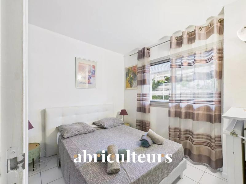 Appartement - 143 m² - 6 pièces