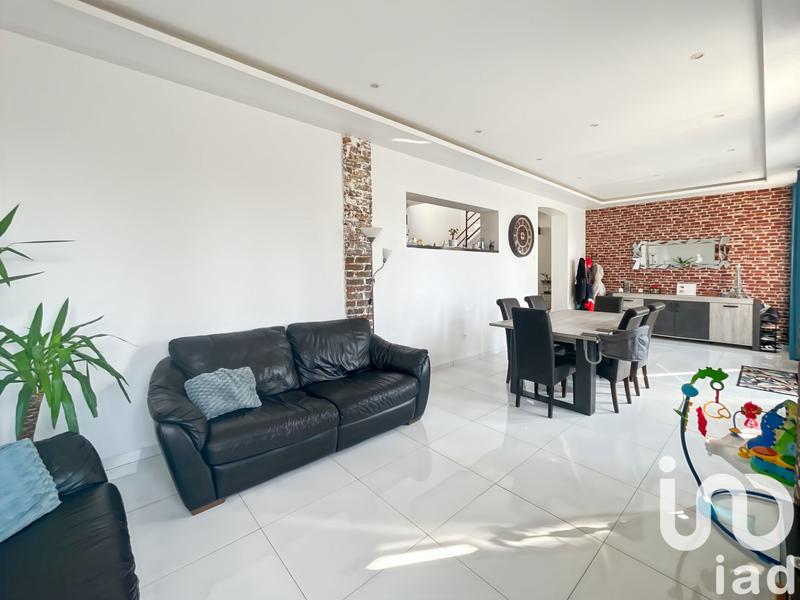 Maison - 140 m² - 5 pièces