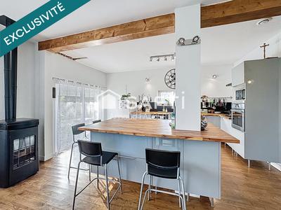 Maison - 109 m² - 5 pièces