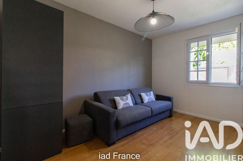 Maison - 225 m² - 8 pièces