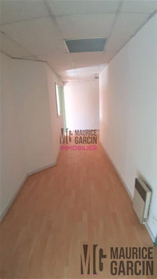 Bureau - 150 m² - 6 pièces