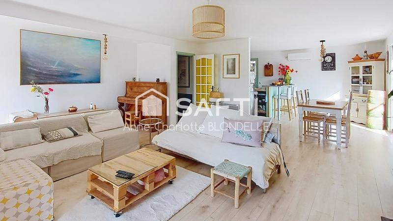 Maison - 97 m² - 5 pièces