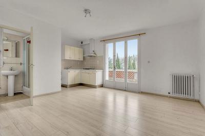 Appartement - 101 m² - 4 pièces