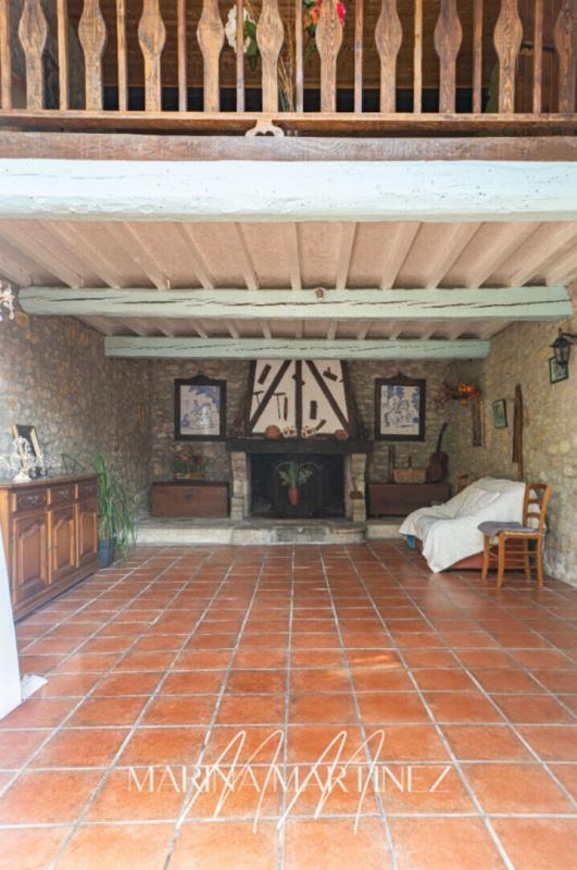 Corps de ferme - 362 m² - 14 pièces