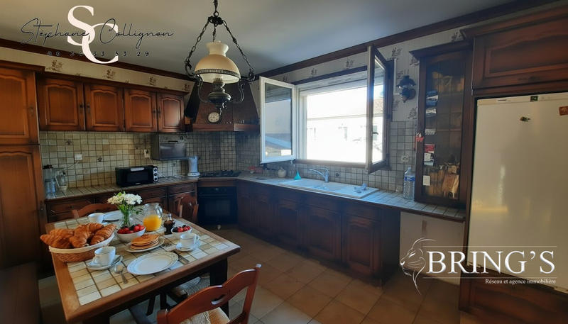 Maison traditionnelle - 150 m² - 5 pièces