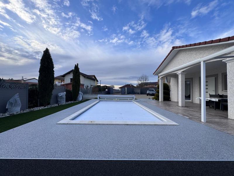 Maison - 108 m² - 4 pièces