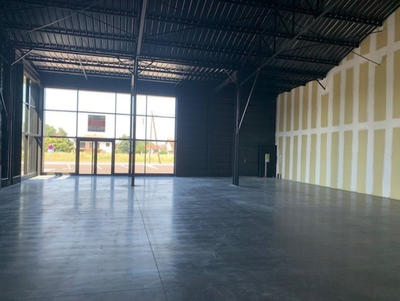 Local commercial - 292 m²