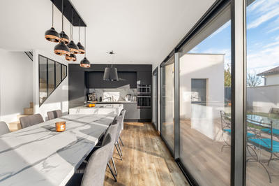 Maison - 111 m² - 5 pièces