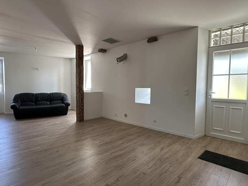 Maison - 205 m² - 5 pièces