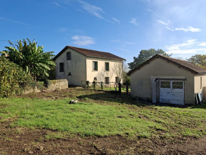 Maison traditionnelle - 160 m² - 6 pièces