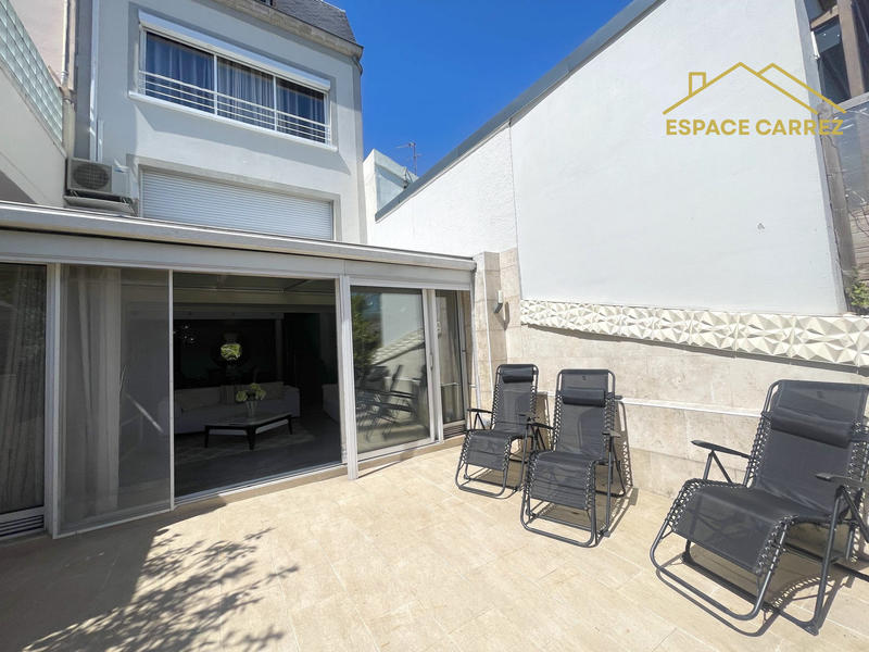 Maison - 200 m² - 5 pièces