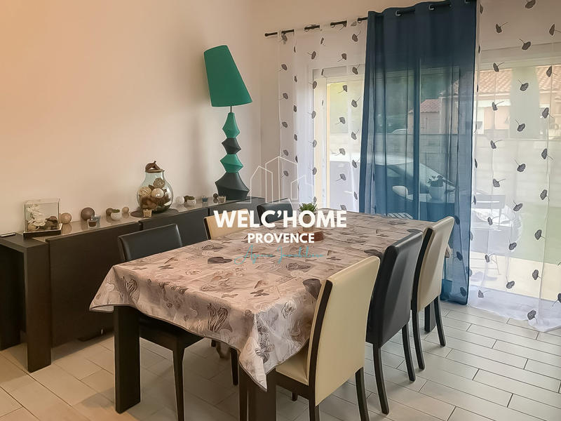 Maison traditionnelle - 96 m² - 5 pièces