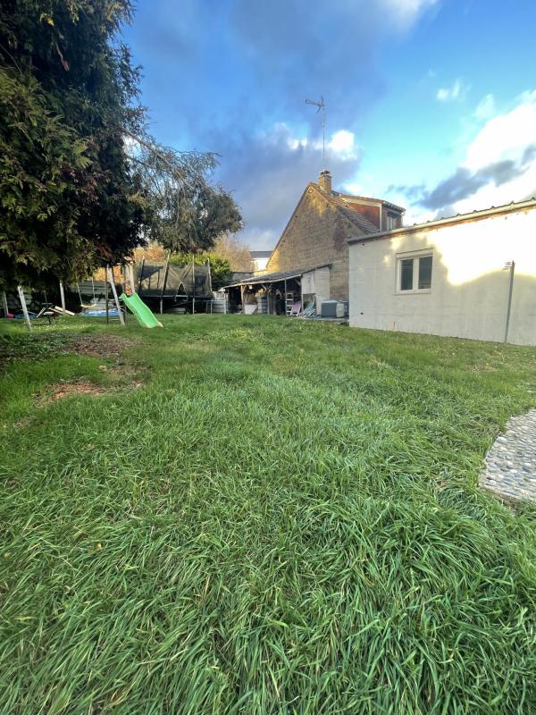 Maison - 152 m² - 9 pièces