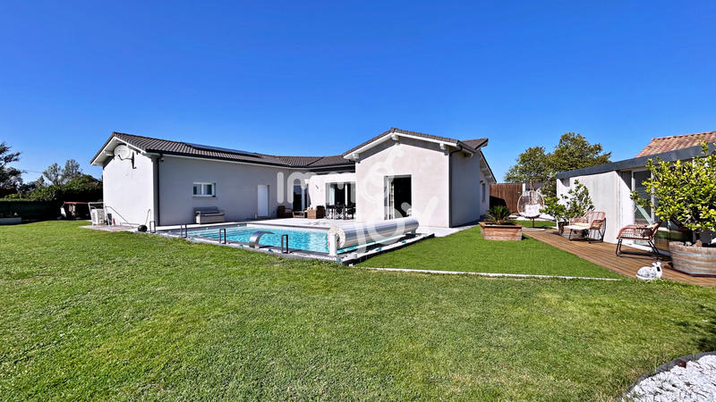 Maison - 134 m² - 4 pièces