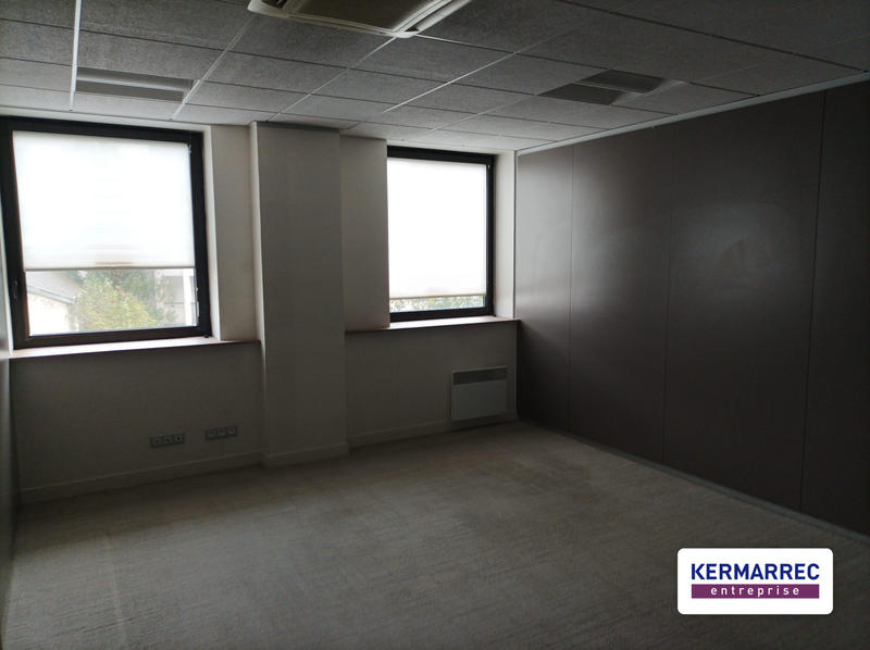 Bureau - 442 m²