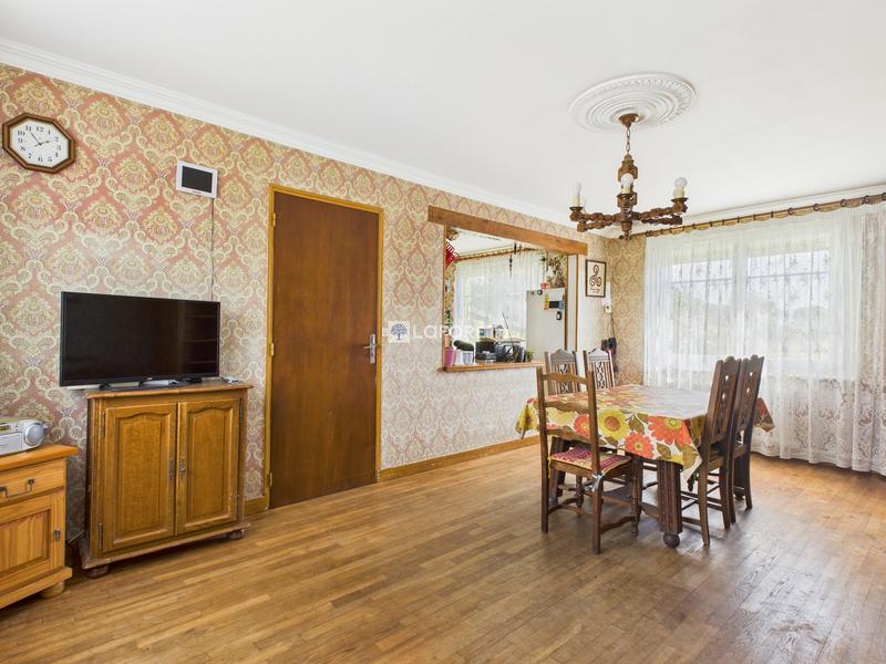 Maison - 84 m² - 5 pièces